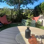 Maison Jardin Tram,mer 15mn Voiture Holiday home *
