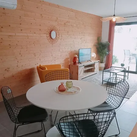 Prázdninový dům Maison Jardin Tram,mer 15mn Voiture *